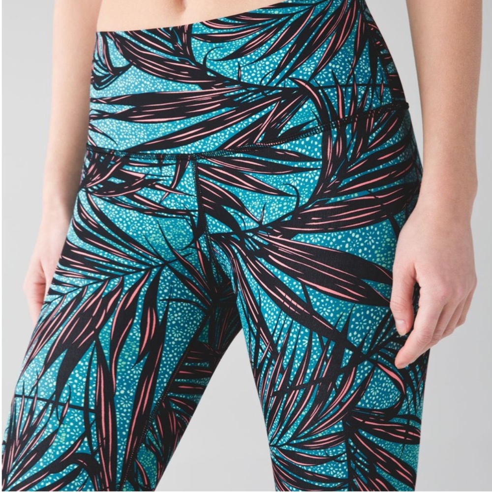 Lululemon High Times Leggings, Tropical Palm Lace Tofino Teal Multi, Size 8 - Picture 2 of 11